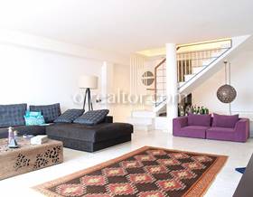 townhouse sale barcelona by 780,000 eur