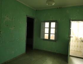 flat sale carcaboso carretera by 35,000 eur