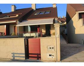 single family house rent o grove san vicente do mar by 1,050 eur