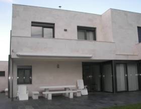 villas for sale in astillero