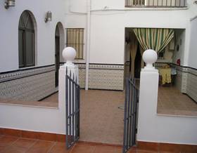 villas for sale in badajoz province