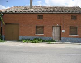 houses for sale in nava de la asuncion