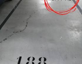 garages for sale in berriozar