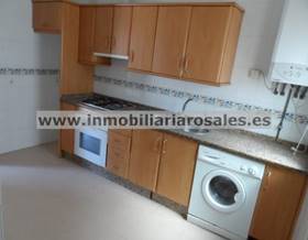 single family house sale baena obra reciente, con gran cochera. by 149,000 eur