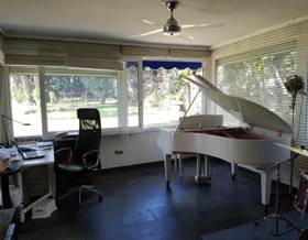 villas for sale in villanueva de la cañada