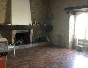 villas for sale in navarra province