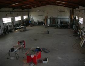 industrial wareproperties for sale in la senia