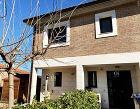 villas for sale in barcelona province