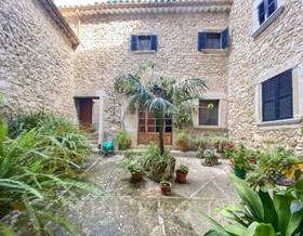 villas for sale in campanet