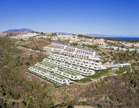 villas for sale in casares