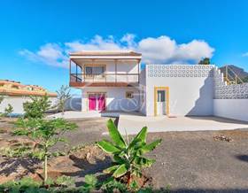 villas for sale in acantilado de los gigantes