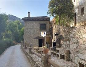 villas for sale in montefrio