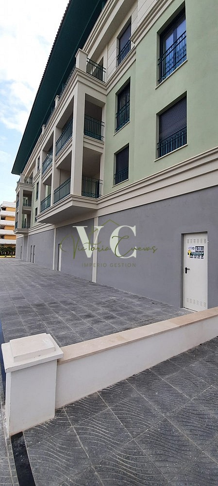 premises for rent in torre del mar
