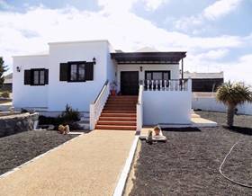houses for sale in teguise