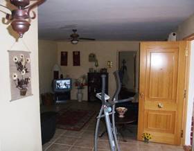 villas for sale in antella