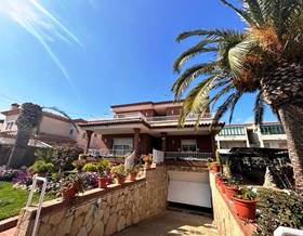 separate house sale cambrils la dorada  by 499,500 eur