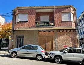 houses for sale in castropodame