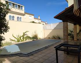 villas for sale in plasencia