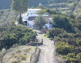 villas for sale in alcaucin