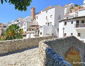 villas for sale in competa