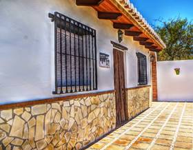 villas for sale in cajiz