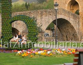 garages for rent in balmaseda