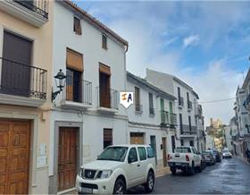 townhouse sale luque town centre by 80,000 eur