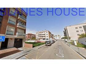 garages for sale in girona province