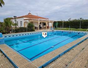 houses for sale in paradas
