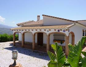 houses for sale in comares