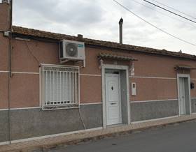 properties for sale in granja de rocamora