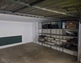 garages for sale in soria province