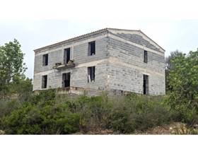 land sale manacor by 1,072,000 eur