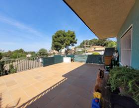 villas for sale in subirats