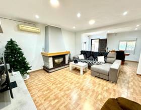 villas for sale in matola