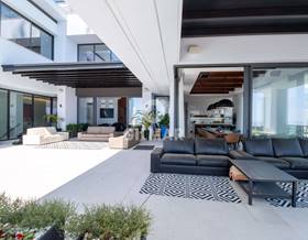 villas for sale in nueva andalucia