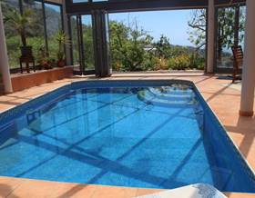 villas for sale in competa