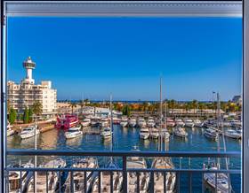 flat sale empuriabrava carrer port grec by 130,000 eur