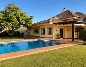 villas for sale in bahia dorada