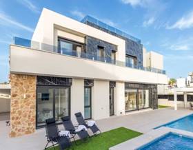 villas for sale in los montesinos