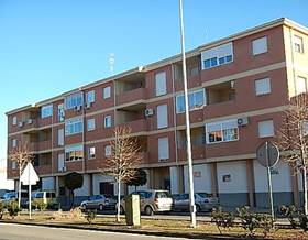 garages for sale in moraleja