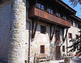 buildings for sale in alava province