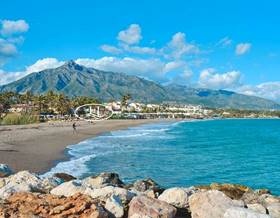 building sale estepona by 30,000,000 eur