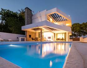 houses for sale in nueva andalucia