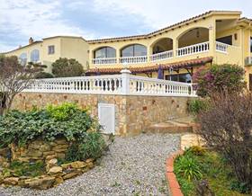 villas for sale in llança