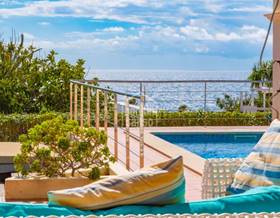 villas for sale in es castell