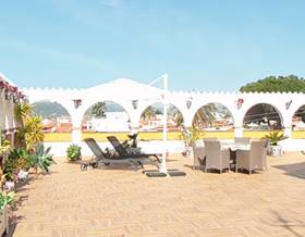 villas for sale in cajiz
