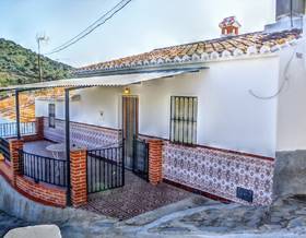 villas for sale in malaga province