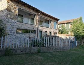villas for sale in aguilar de campoo