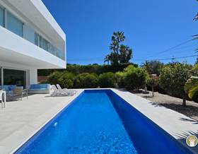 villas for sale in senija